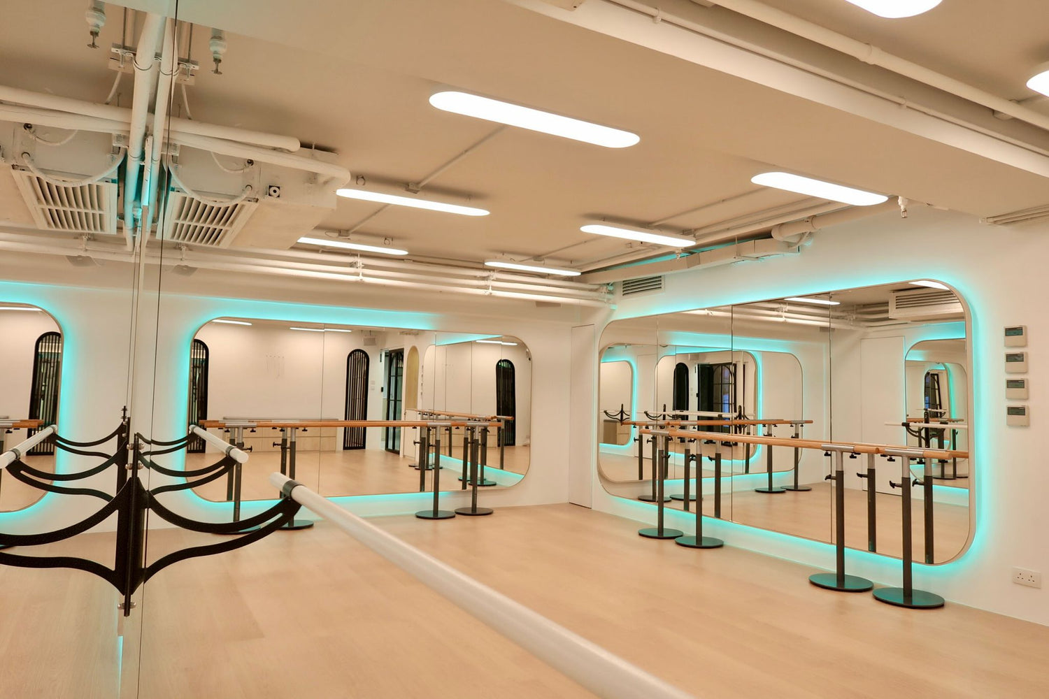 ANHAO Barre 銅鑼灣 causeway Bay 芭蕾雕塑
pilates near me
reformer pilates
yogalates classes near me
pilates reformer pilates
pilates studio
pilates barre
men pilates
beginner pilates near me
free trial pilates near me
普拉提
皮拉提